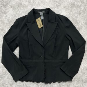 Blazer Negro Con Puntilla